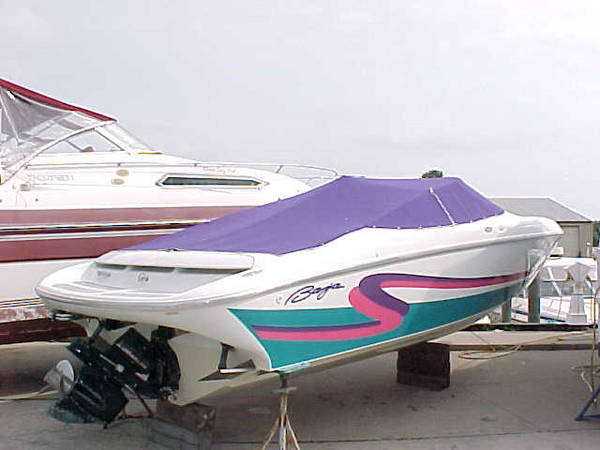 27' Baja 272