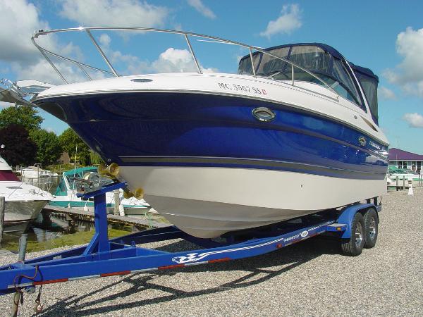 27' Monterey 265 Cruiser