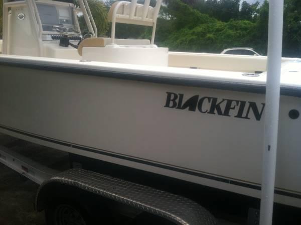 27' Blackfin 27