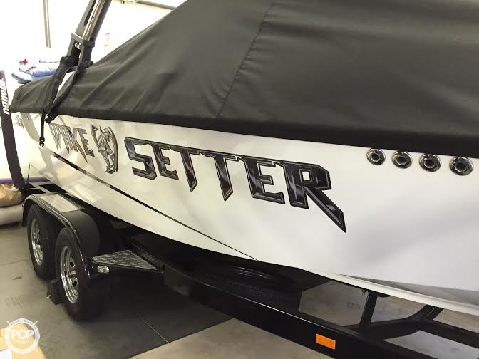 23' Malibu Wakesetter 23 LSV