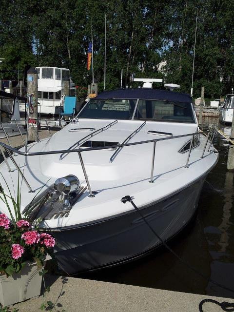 39' Sea Ray 390 EXPRESS CRUISER