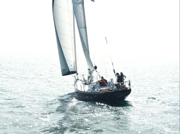 48' Hinckley 48 Sloop