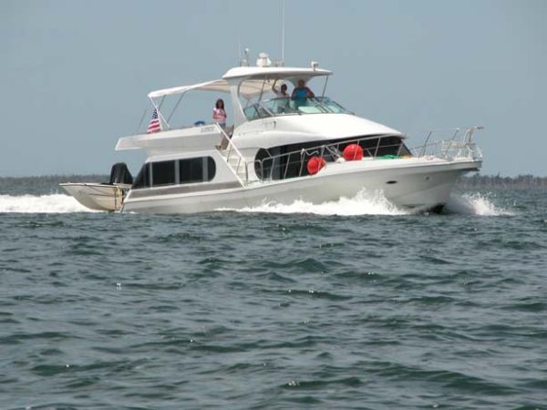 52' Bluewater Yachts - Diesel Cruiser