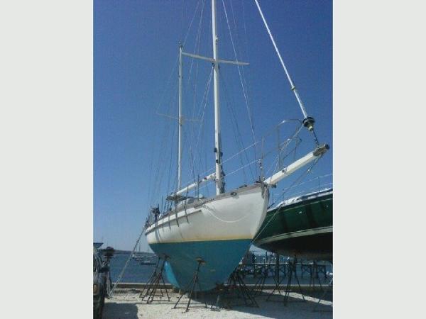 45' Bluewater Yachts Ingrid 38