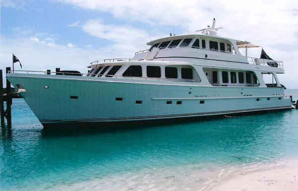 85' Offshore Voyager 