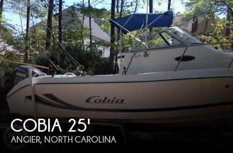 25' Cobia 230 Walkaround