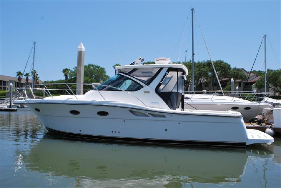 32' TIARA Open