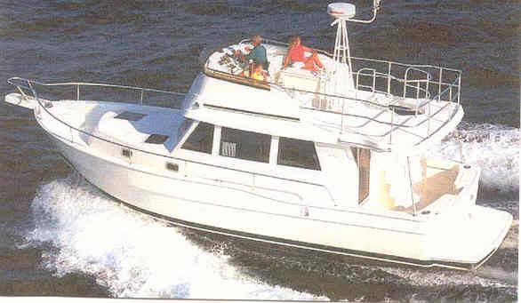 39' Mainship 350 Trawler