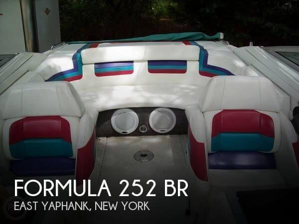 25' Formula 252 BR