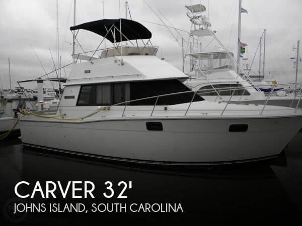 32' Carver 3227 Convertible