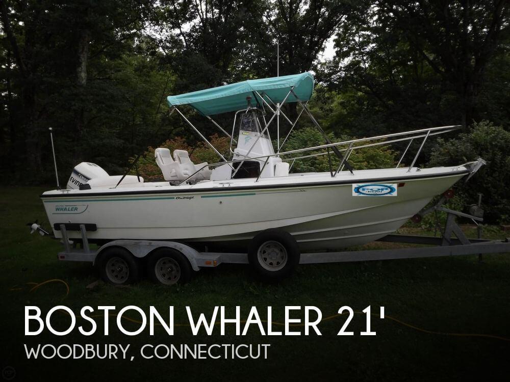 21' Boston Whaler 21 Outrage