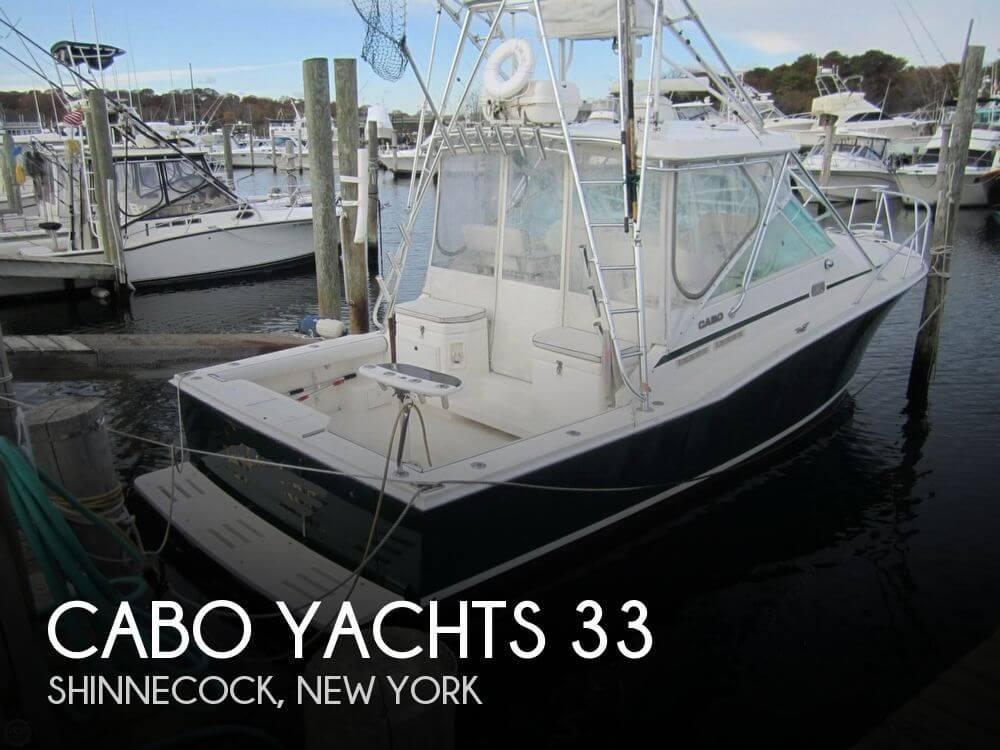31' Cabo Yachts 33