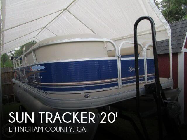 20' Sun Tracker PARTY BARGE 18 DLX