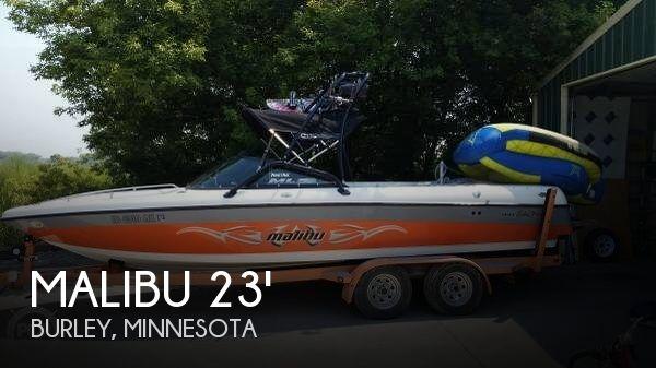 23' Malibu Wakesetter 23 LSV