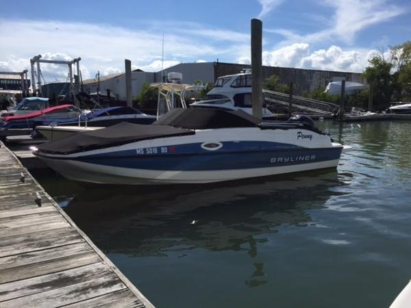 Listing 100744552