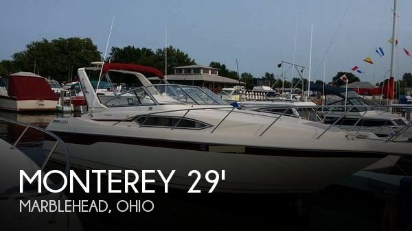 29' Monterey 296 Cruiser