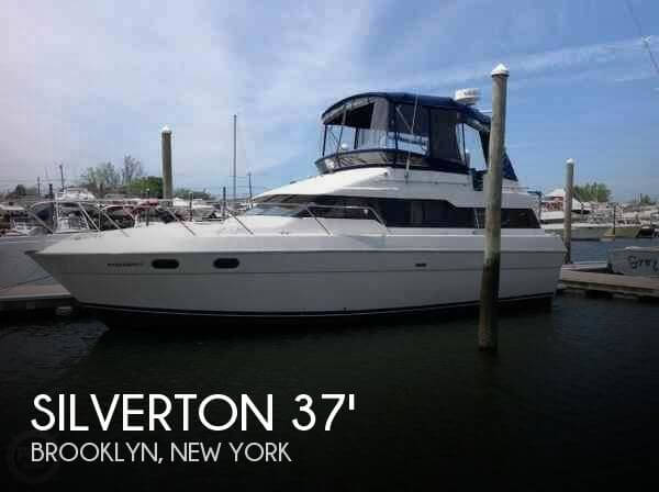 37' Silverton 37 Motor Yacht