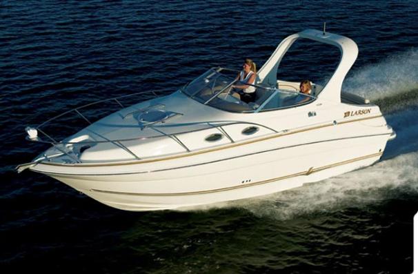 27' Larson Cabrio 260