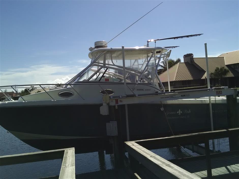 30' SAILFISH 3006 Express