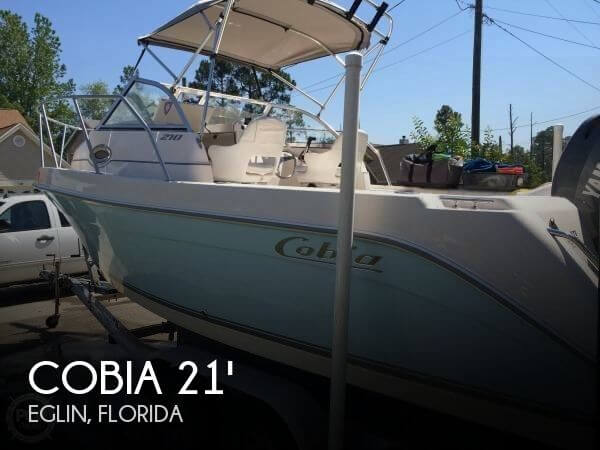 21' Cobia 210 Walk Around