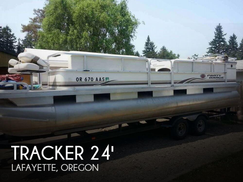 24' Tracker 240 Party Barge