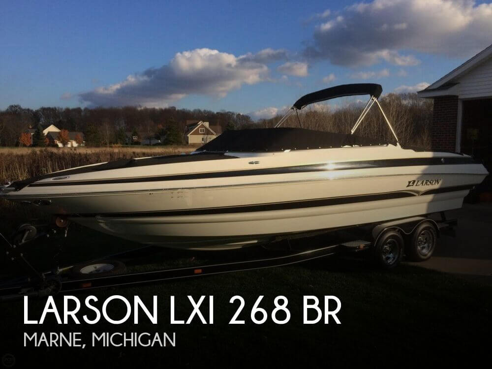 27' Larson LXI 268 BR