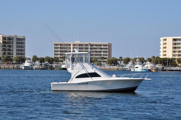 36' Luhrs Convertible CATS