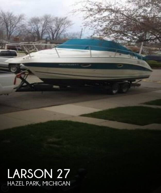 27' Larson 260 Cabrio