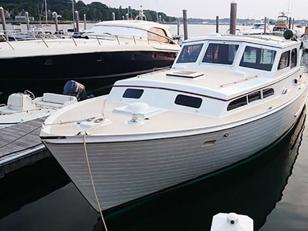 37' Egg Harbor Sedan Cruiser