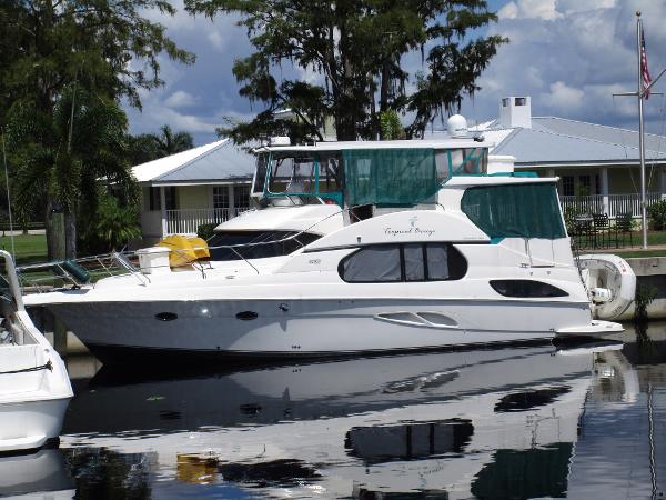 43' Silverton 43 Motor Yacht