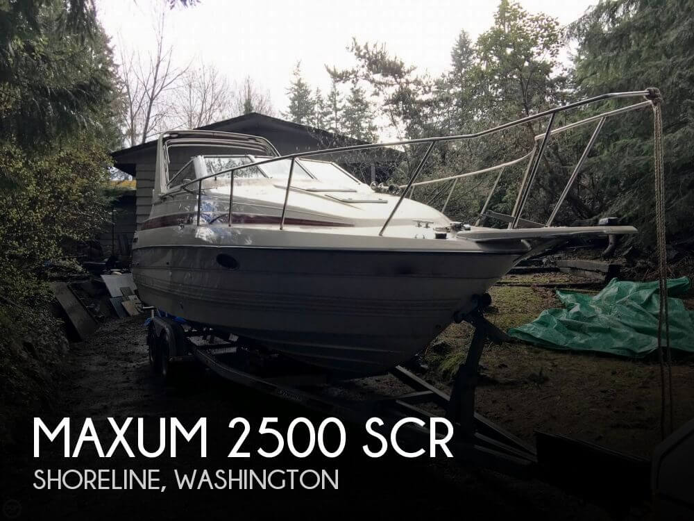 25' Maxum 2500 SCR