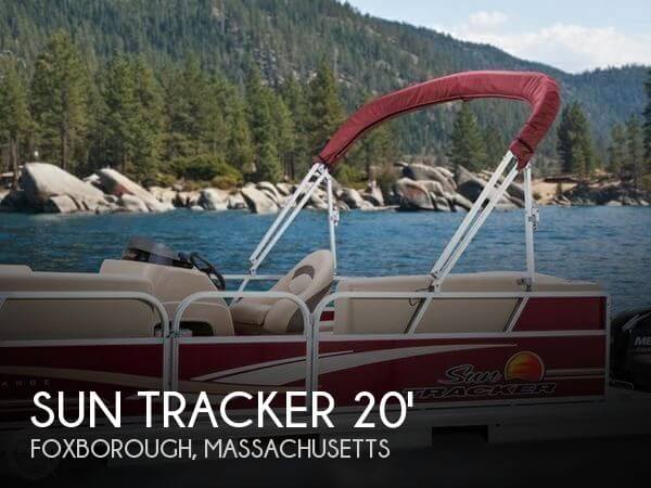 20' Sun Tracker Party Barge 18 DXL