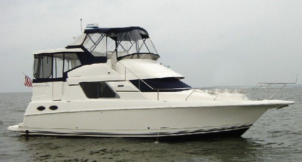 39' Silverton 392 Motor Yacht MD