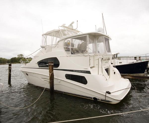 39' Silverton 39 Motor Yacht MD