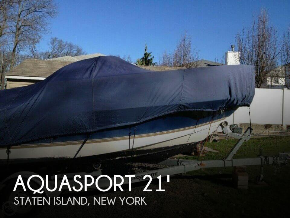 21' Aquasport 215 Explorer
