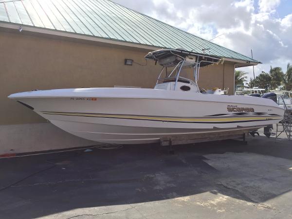 32' Wellcraft SCARAB