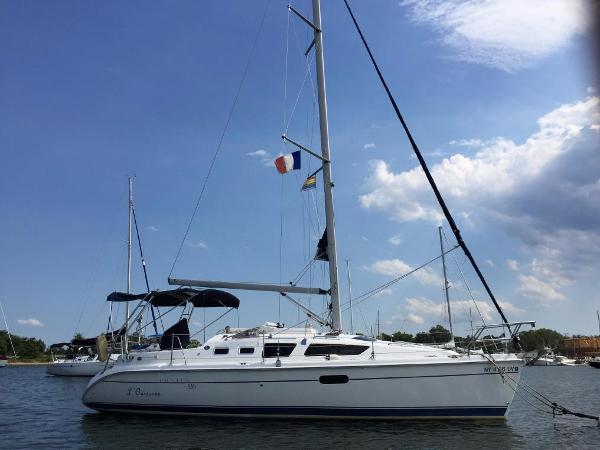 32' Hunter 326