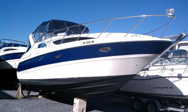 30' Bayliner 305