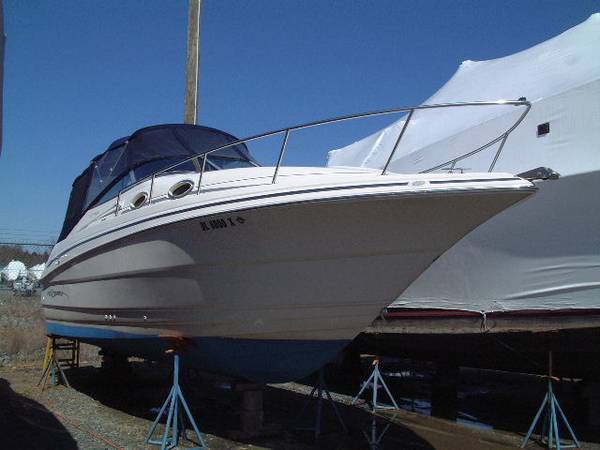 26' Monterey 262 Express