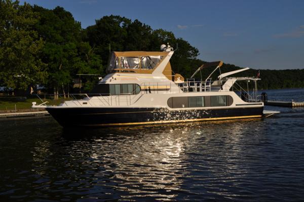 52' Harbor-Master 520 Coastal