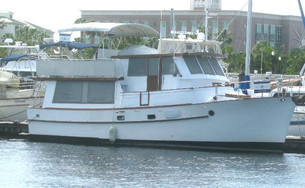 40' Blue Water Long Range Cruiser