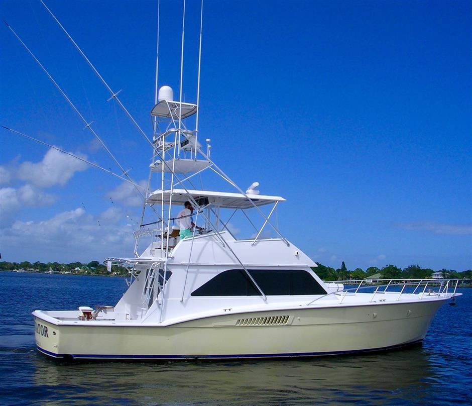 52' Hatteras Convertible