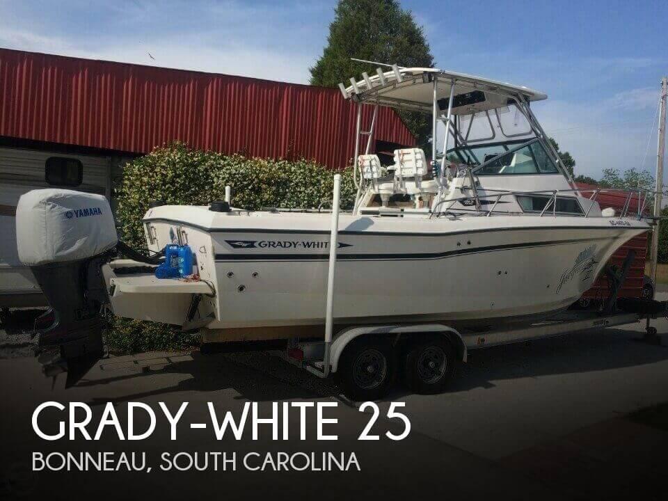 25' Grady-White 252 SportBridge