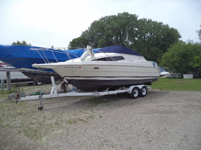 26' Bayliner 2655CIERRA