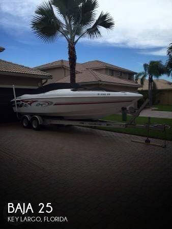 25' Baja 252 Islander