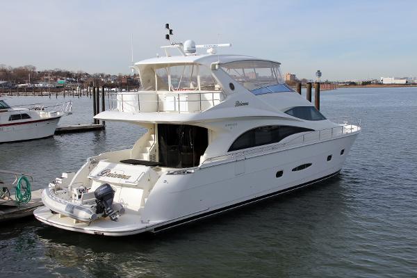 65' Marquis 65 Motor Yacht Skylounge