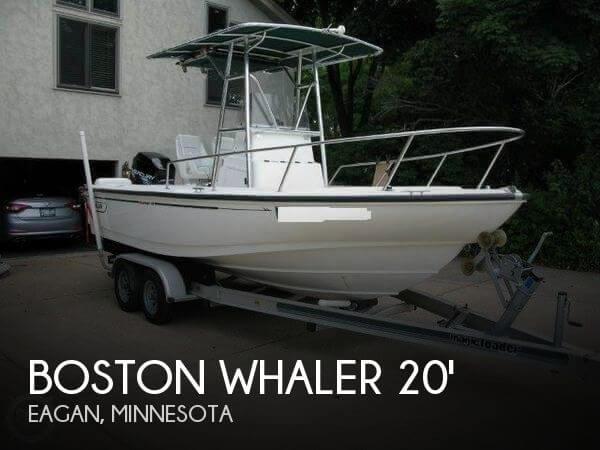 20' Boston Whaler Outrage 20 CC