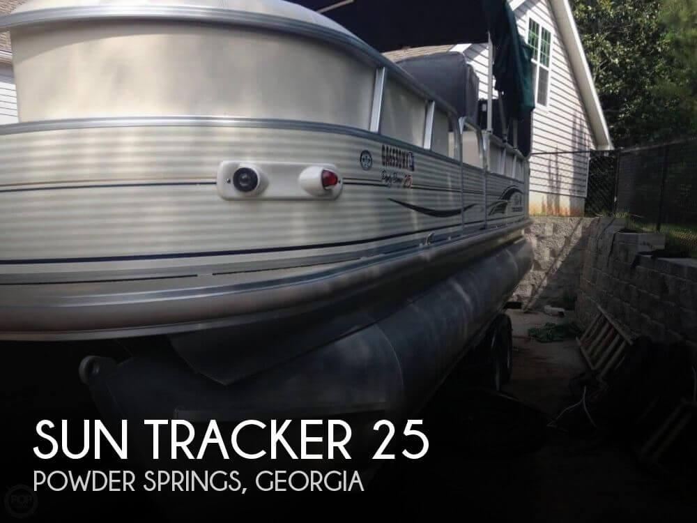 25' Sun Tracker Party Barge 25 XP3 Regency Edition