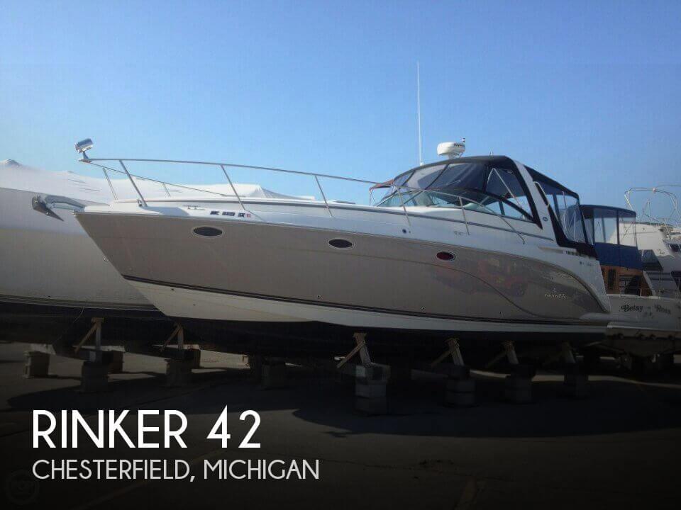 42' Rinker 400 Express Cruiser