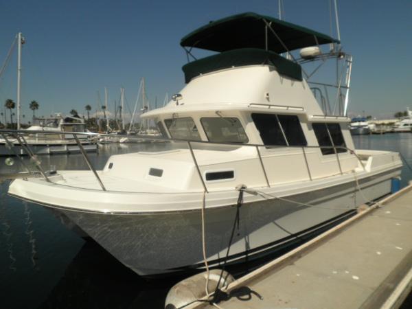 32' PACIFIC CAT Pacific Sea Sport 3200